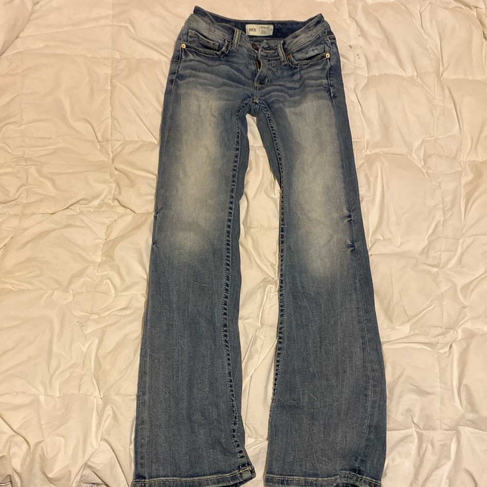buckle jeans